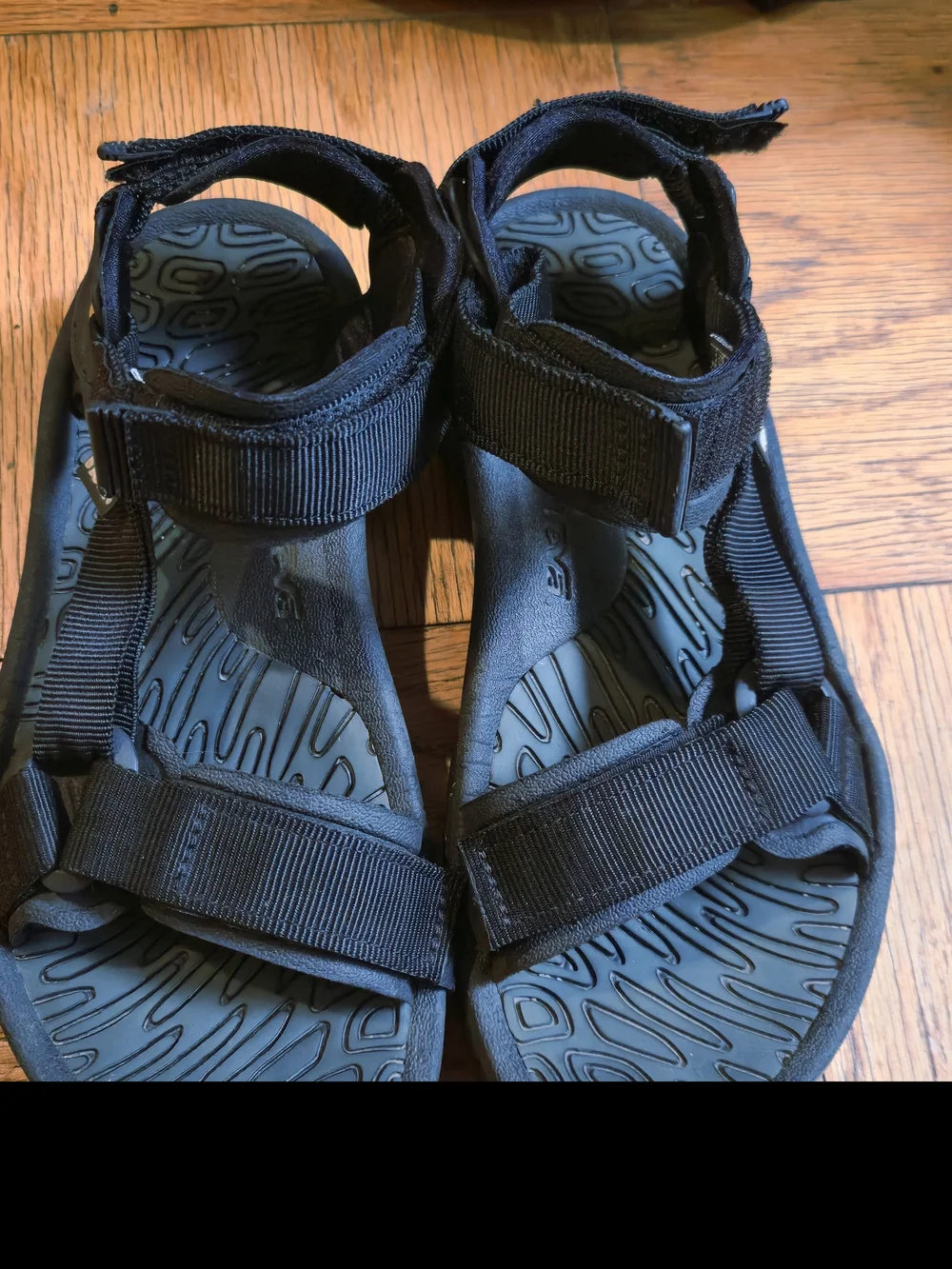 Teva Black and White Size Label Close-Up